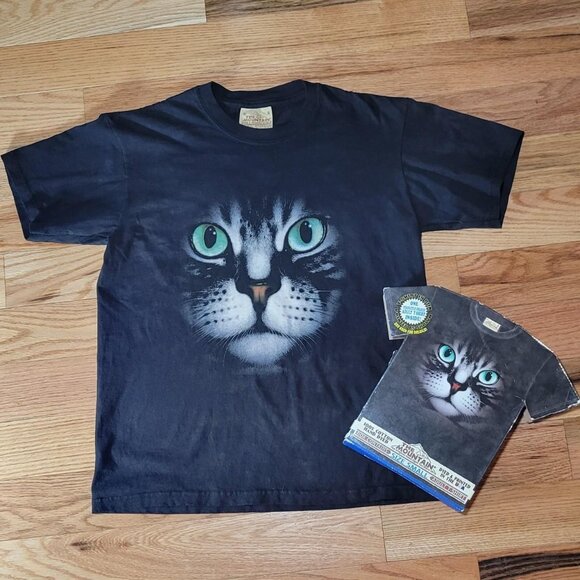 Cat Shirt - "The Mountain" brand, Emerald Eyes (New old stock - in box) - Picture 1 of 5